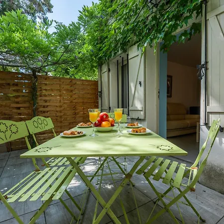 Holiday home Chez Papy Charles